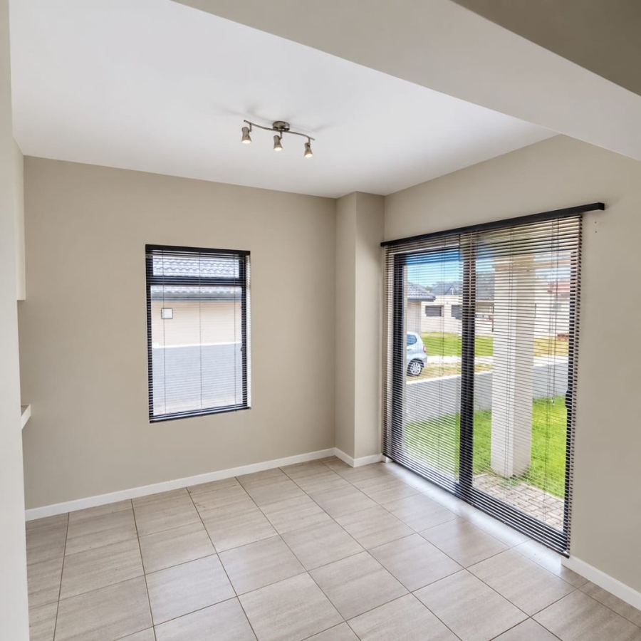 3 Bedroom Property for Sale in Kidds Beach Eastern Cape